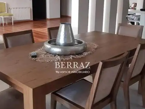 Casa 5 ambientes con 5 baños