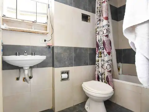 Depto Tipo Casa 3 ambientes con 1 baño