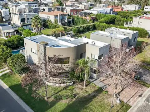 Casa en Venta en Los Sauces, Nordelta.