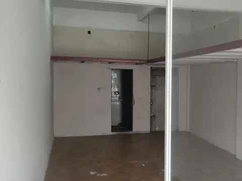 Local en Venta 50 años