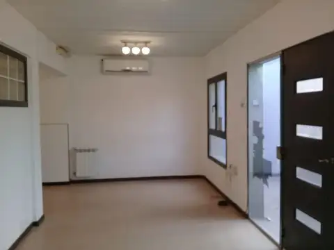 Oficina en Alquiler al Este
