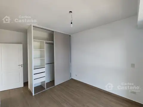 Departamento en Venta en General San Martin, USD 185.000