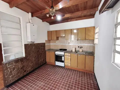 Casa en Alquiler en Bella Vista, $ 650.000