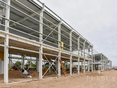 Colectora Sur y Calle al 100