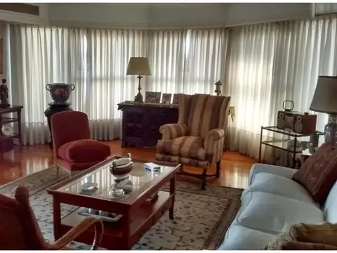 Alberdi 200, Piso 11