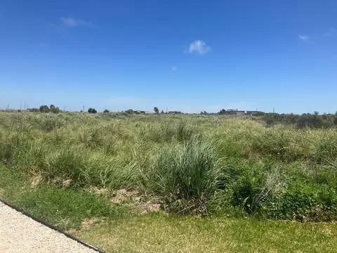 Excelente Casa en barrio cerrado El Salvaje, Mar Azul