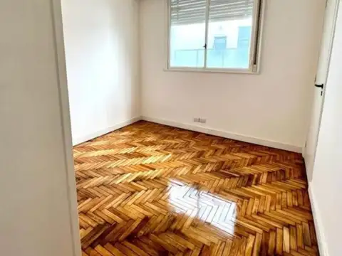 Oficina 3 ambientes con 1 baño