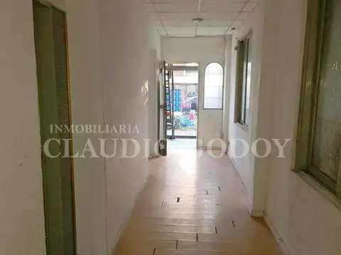 Depto Tipo Casa en Venta en Moron, USD 70.000