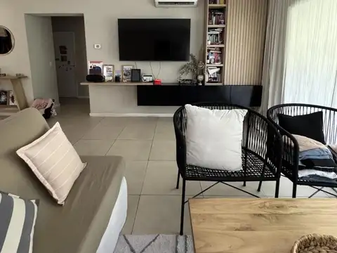 Casa en Venta al Este