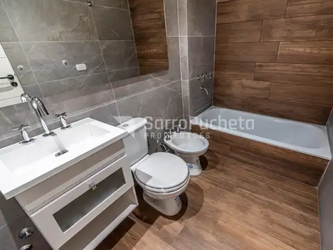 Departamento en Venta en Haedo Sur, USD 255.000