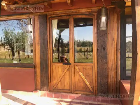 Casa 6 ambientes con 6 baños