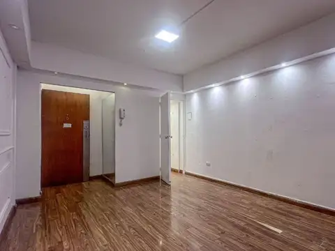 Oficina en Alquiler 52 años