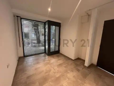 LOCAL EN ALQUILER EN LA PLATA