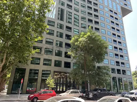 ALQUILER MONOAMBIENTE CON COCHERA EN HUERGO 475,EDIFICIO DE ALTA CALIDAD.