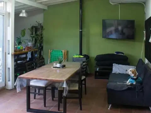 San Roque 2800, Piso pb