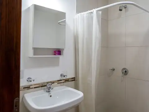 VENTA AMPLIO DEPTO DE 1 DORM. EN USHUAIA