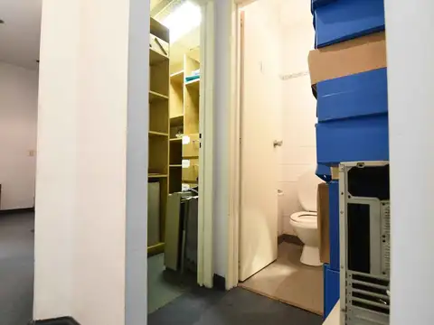 Oficina en Venta 66 años