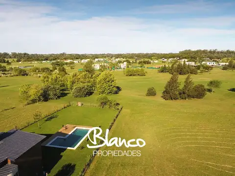 Medal Country Club -