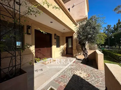 Casa en Venta en La Laguna, USD 1.400.000