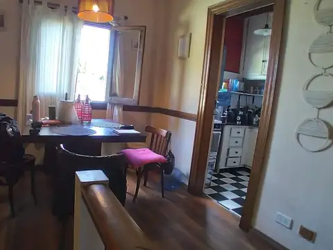 PH 2AMB Y MEDIO EN VENTA EN BERNAL CON TERRAZA