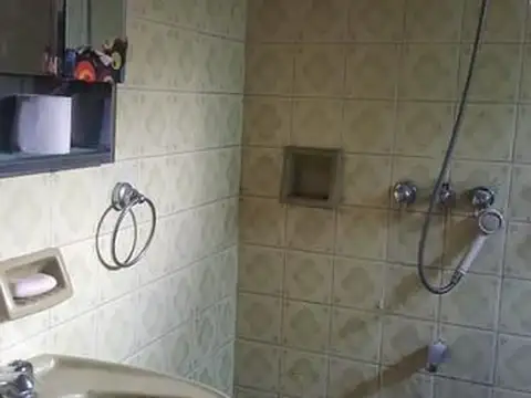 Casa en Venta en Moron, USD 74.900