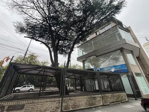 RAMON FRANCO  al 6100