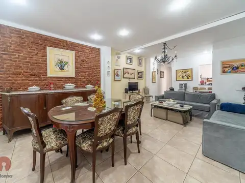 Depto Tipo Casa en Venta 26 años