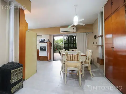 Casa en Venta en Castelar, USD 180.000