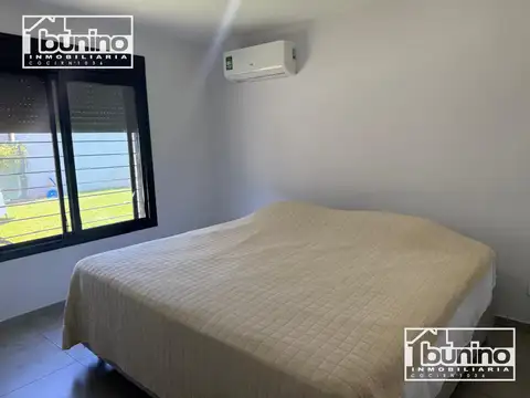 Casa en Alquiler Temporal con 1 cochera