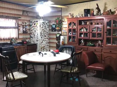 Casa en Venta en Lomas De Zamora, USD 155.000