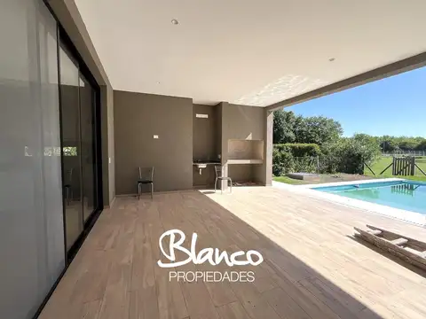 Pilar del Este - Santa Elena -