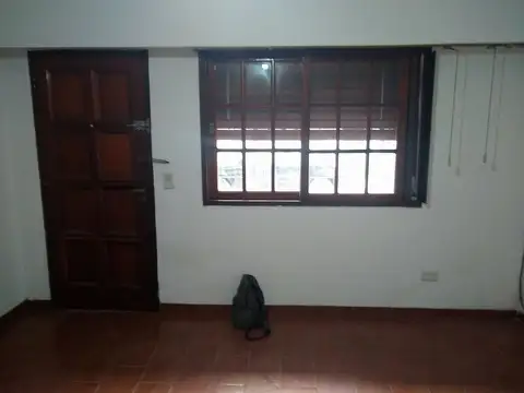 Depto Tipo Casa en Venta de 2 ambientes