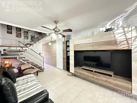 PH  de cuatro ambientes en venta en Haedo