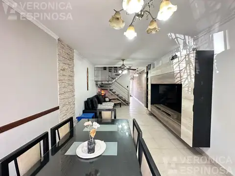 Depto Tipo Casa en Venta de 3 dormitorios