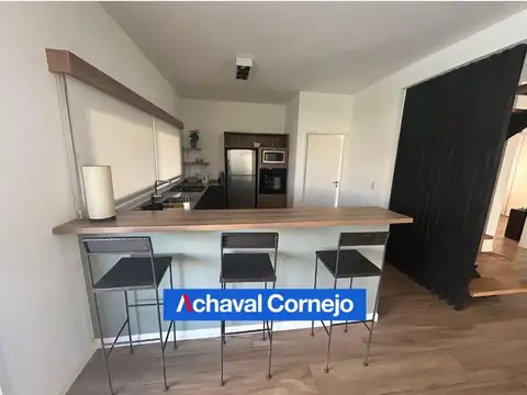 Casa en Venta con 4 cocheras