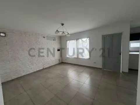 Rufino Ortega 100, Piso 0