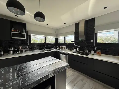 Casa en Venta al Noreste