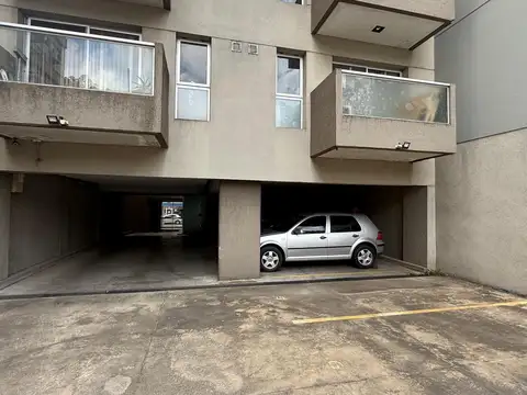 COCHERA EN ALQUILER - ZONA OLIVOS