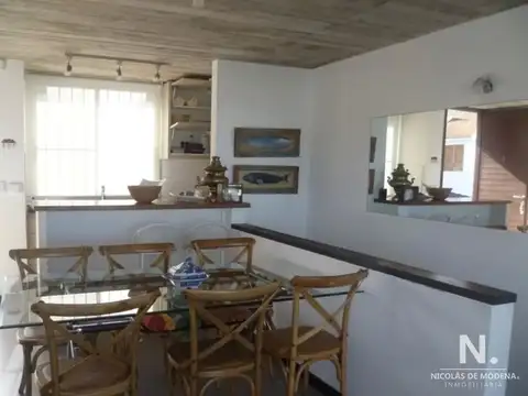 Departamento 4 ambientes con 3 baños