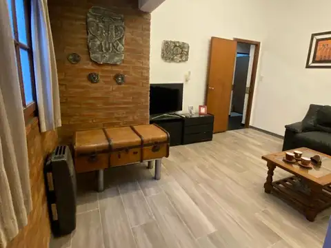 Depto Tipo Casa en Venta de 3 dormitorios