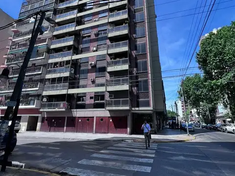 Doctor Arturo Melo 2900