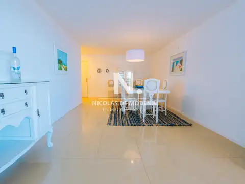 Apartamento de 3 dormitorios en venta. Torre Sol y Luna