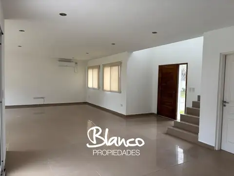 Casa en Venta en San Matias, USD 265.000