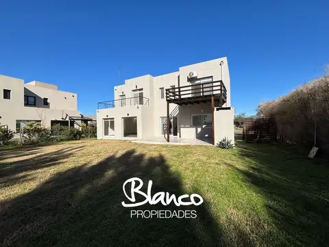 Casa  en Venta en San Matias, Escobar, G.B.A. Zona Norte