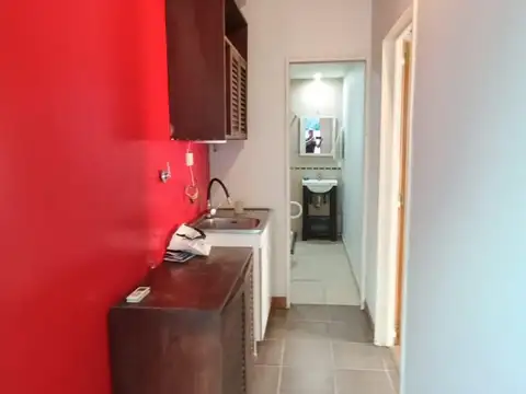 Leandro N. Alem  al 2700