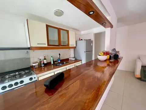 Departamento en Alquiler con 1 cocheras