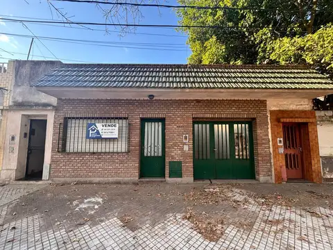 Casa de 1 dormitorio y cochera