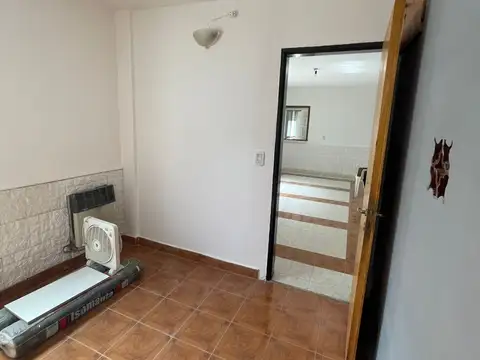 Depto Tipo Casa en Venta en Villa Ballester, USD 62.000