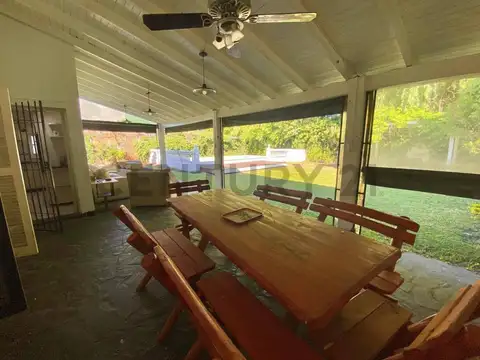 Casa en Venta de 4 dormitorios