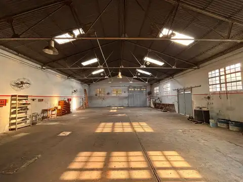 Galpon en Venta en San Francisco, USD 198.000